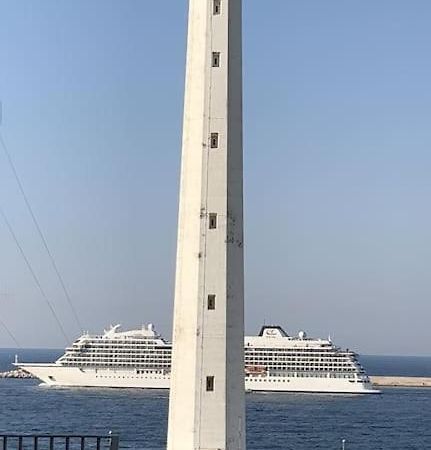 Faro Sul Mare Luxury Apartment - Zona Fiera Bari Eksteriør bilde