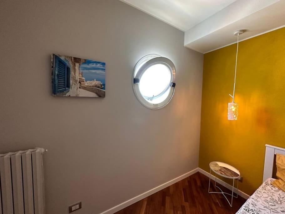 Faro Sul Mare Luxury Apartment - Zona Fiera Bari Eksteriør bilde