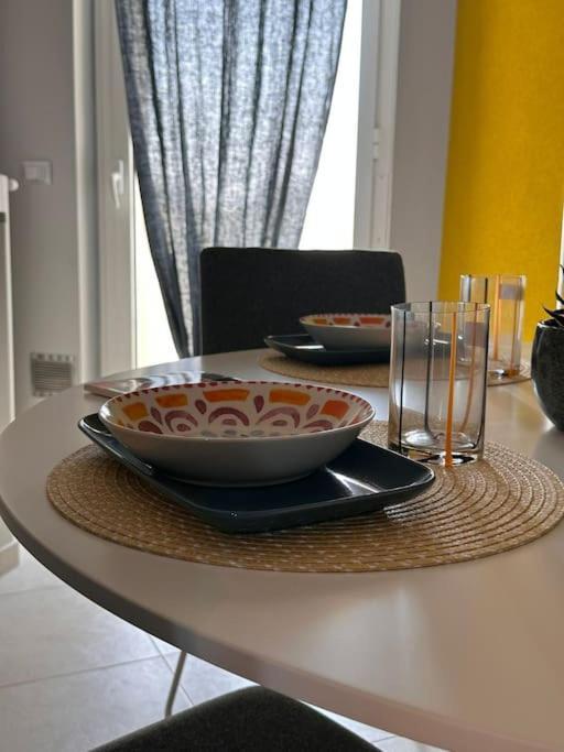 Faro Sul Mare Luxury Apartment - Zona Fiera Bari Eksteriør bilde
