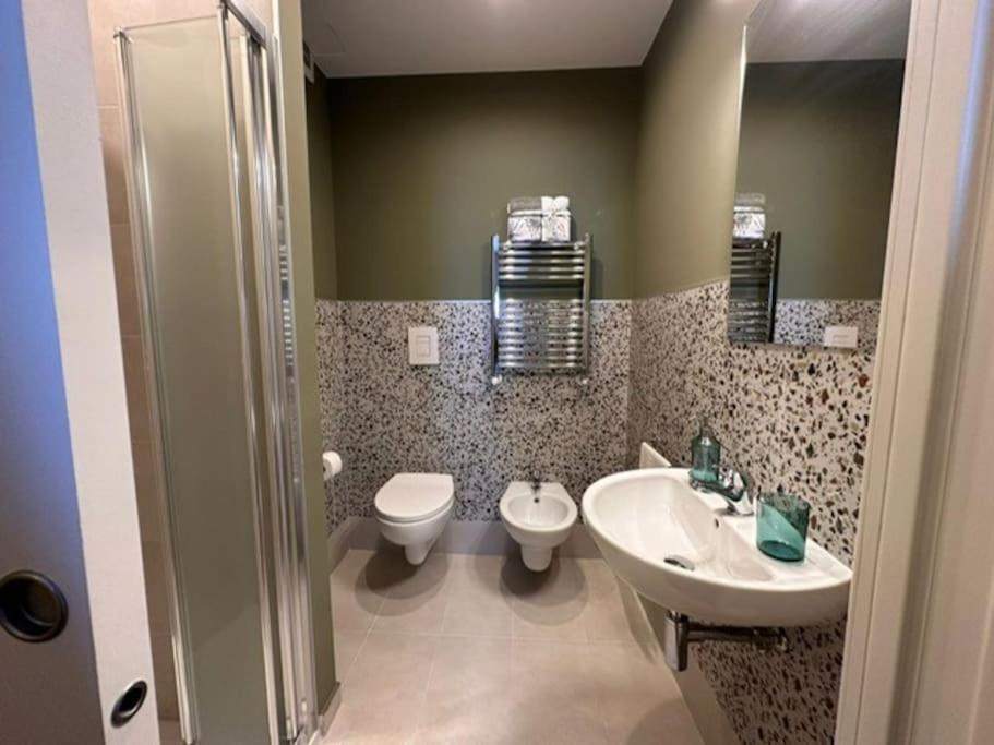 Faro Sul Mare Luxury Apartment - Zona Fiera Bari Eksteriør bilde