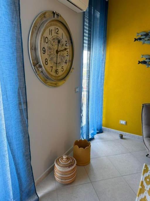 Faro Sul Mare Luxury Apartment - Zona Fiera Bari Eksteriør bilde