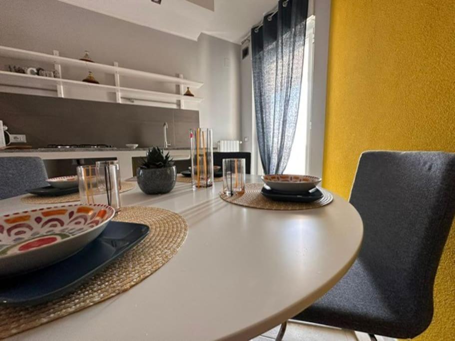 Faro Sul Mare Luxury Apartment - Zona Fiera Bari Eksteriør bilde