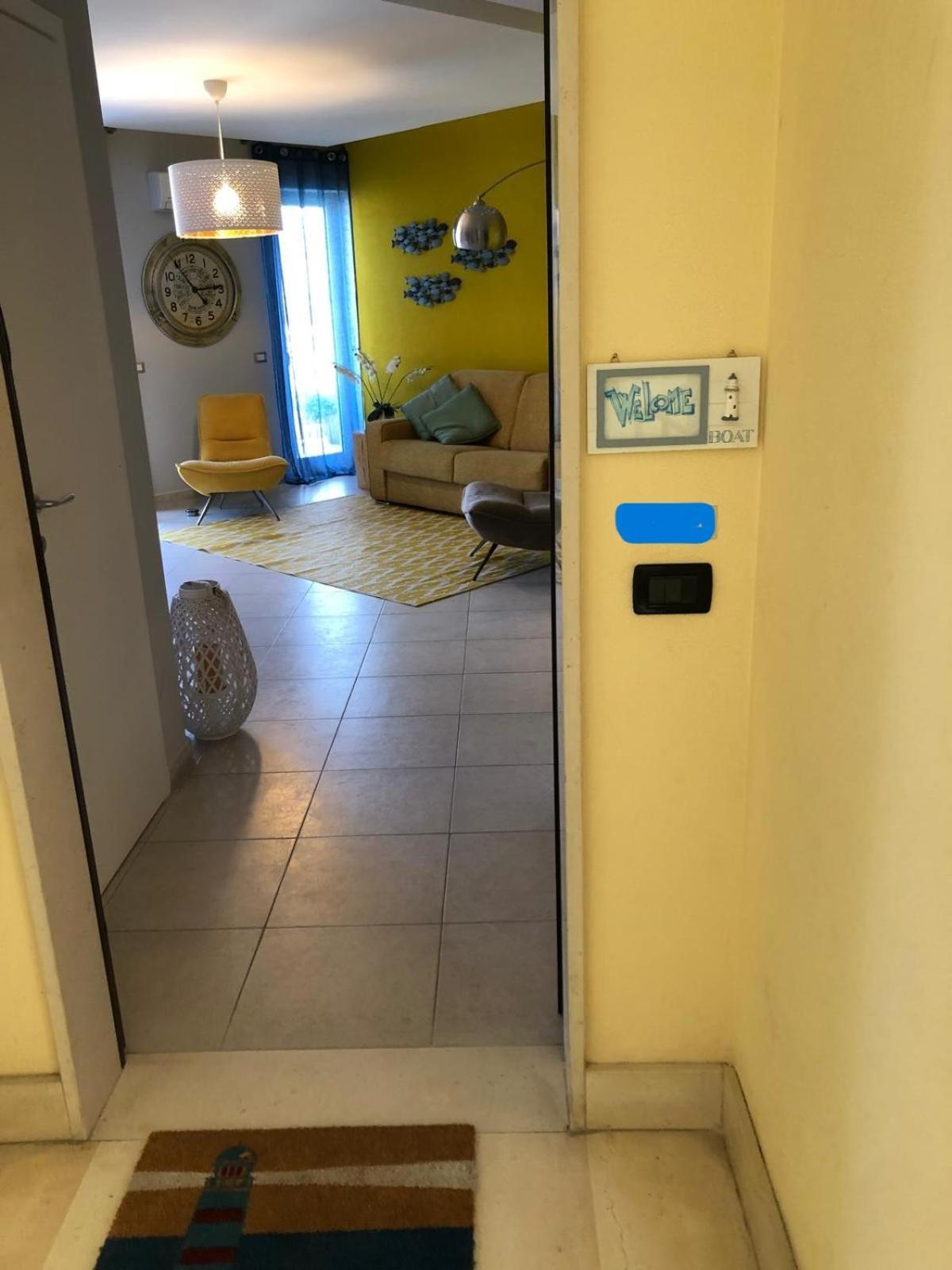 Faro Sul Mare Luxury Apartment - Zona Fiera Bari Eksteriør bilde